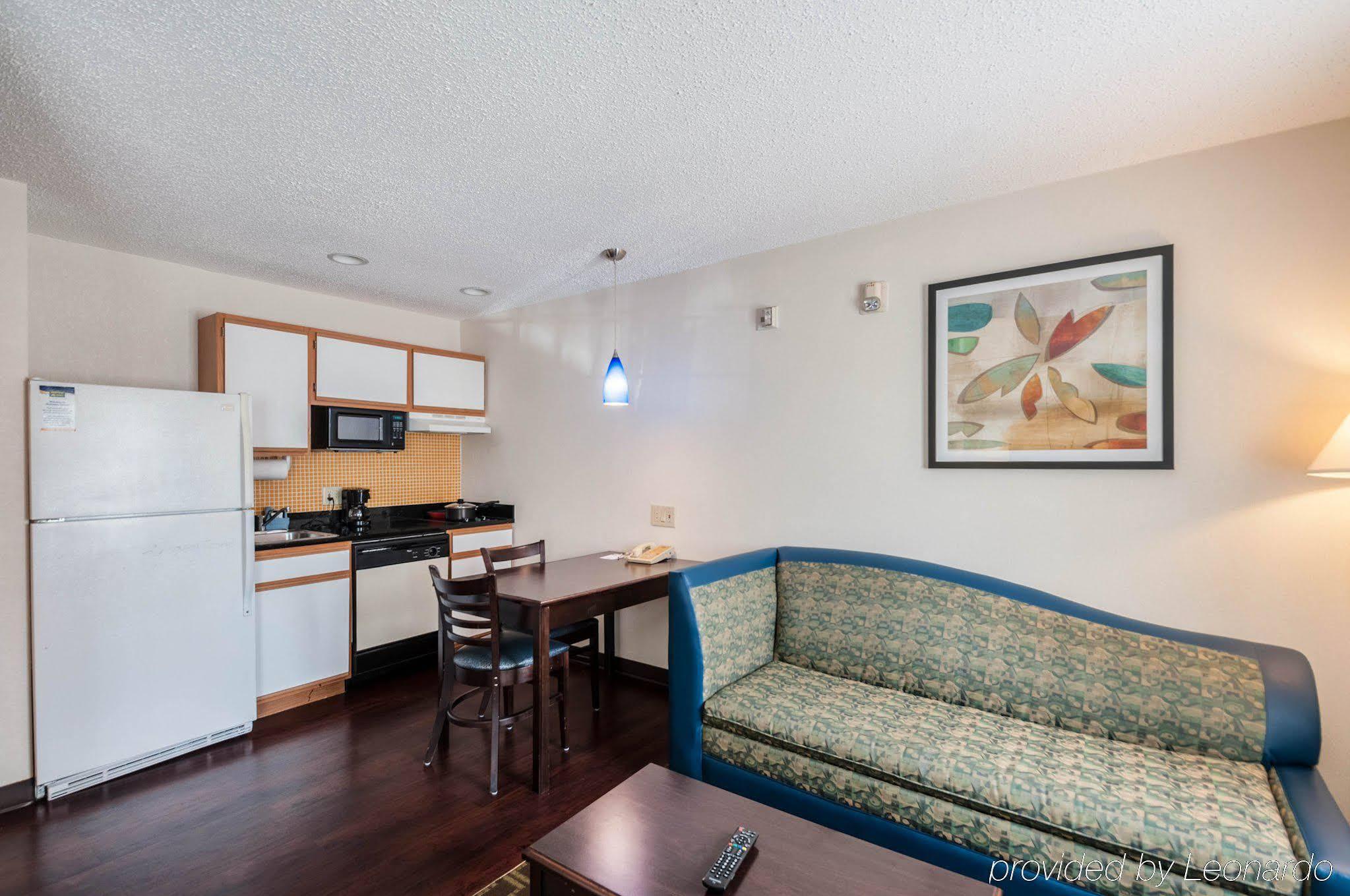 Mainstay Suites Frederick Exterior foto