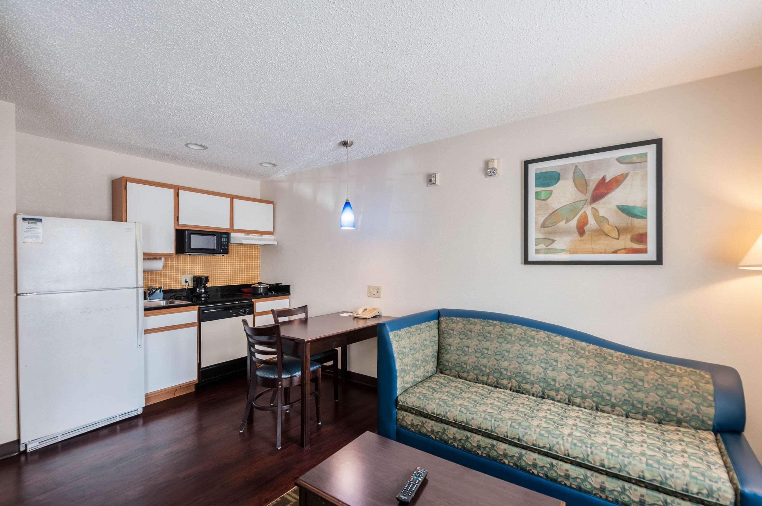 Mainstay Suites Frederick Exterior foto